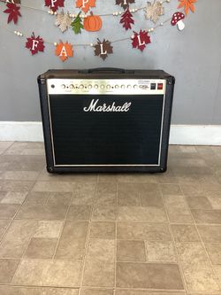 Marshall DSL 40c Guitar Amp
