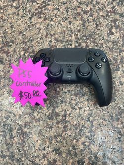 Black PS5 Controller