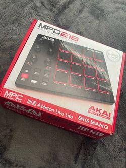 Akai MPD218 USB MIDI Drum Pad