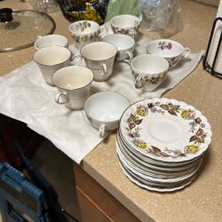 Tea Cups With Saucers