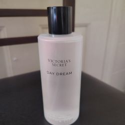 Victoria Secret Day Dream