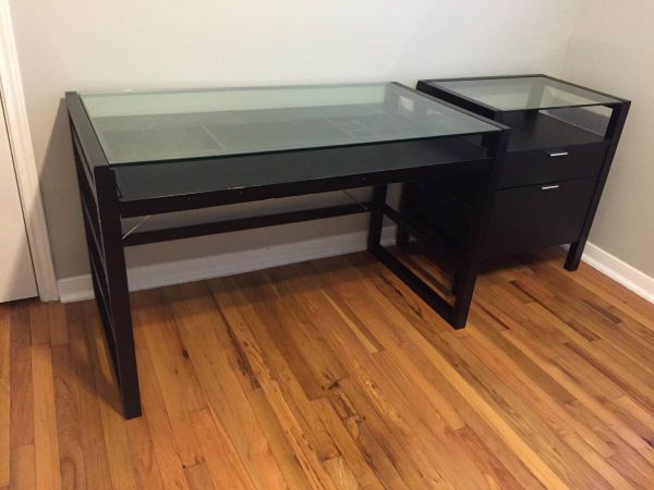 Crate And Barrel Drake Modern Computer Work Office Desk For Sale