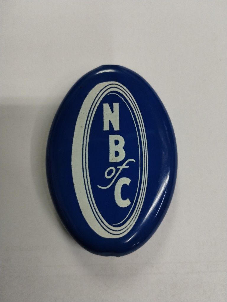 Vintage NB of C (National Bank of Commerce) coin wallet/holder, blue/white, rubber