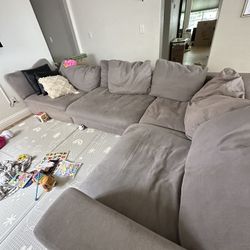 Modular Sectional Couch 