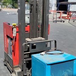 Forklift