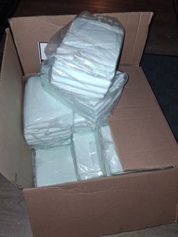 Diapers 15 Packs 30 Inch x 36 Inch Diapers Size: Medium 