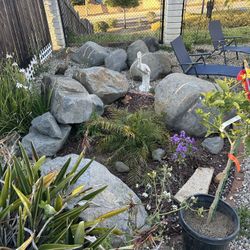 Landscape Rocks/Boulderz