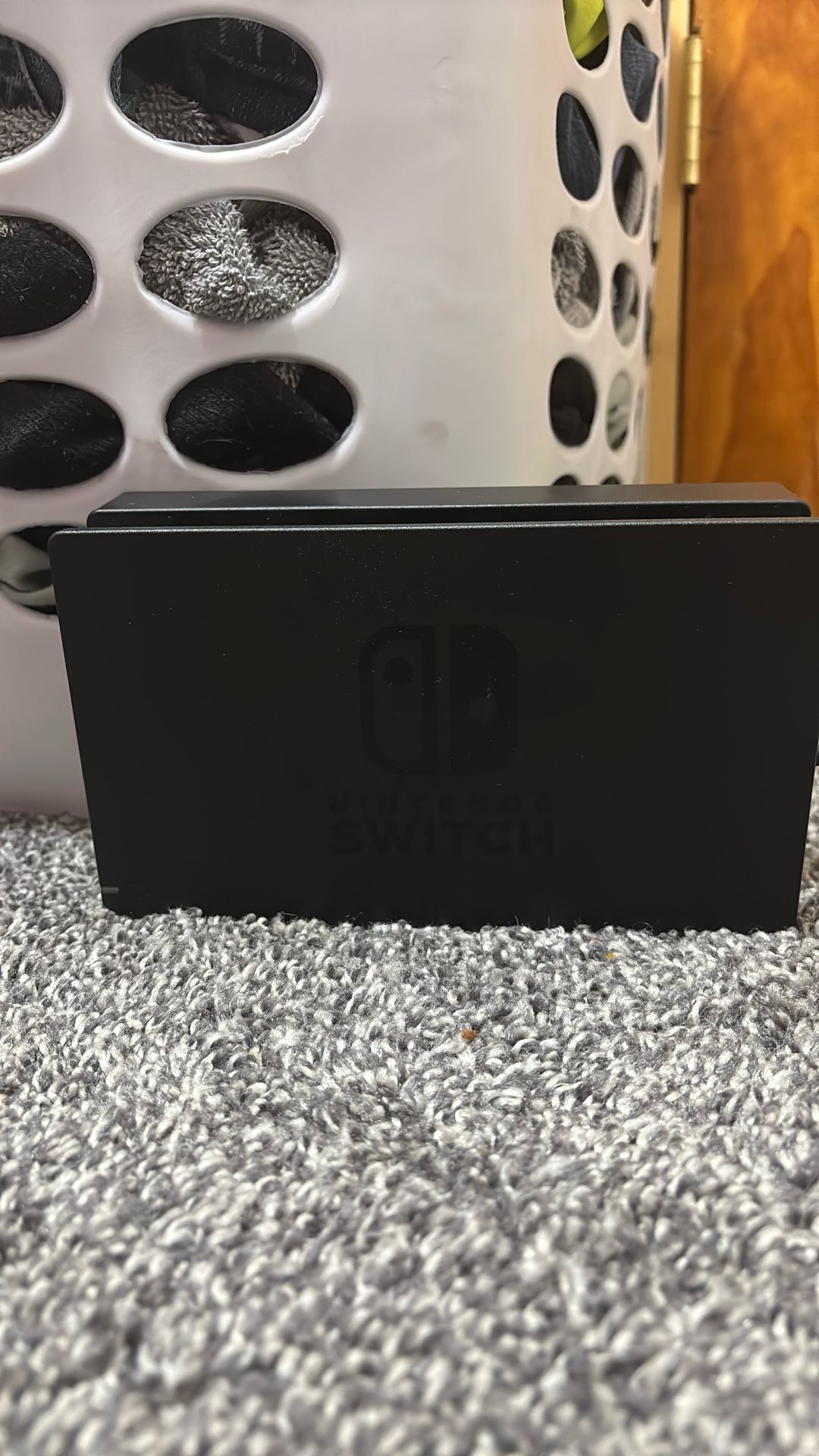 Nintendo switch council holder
