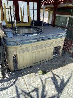 Free jacuzzi