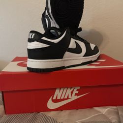 W Nike Dunk Low Size 8.5 Men