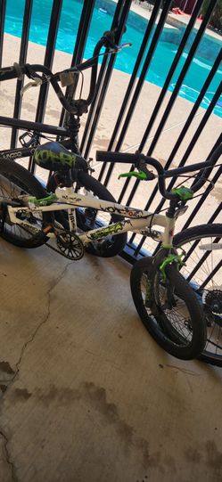 Kids Razor Freestyle bike