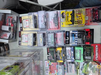 M2 MACHINES trucks