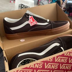Size 12  Old Shook Vintage Gum Chocolate. Vans 