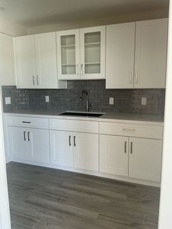 Butler’s Pantry/ Laundry Room Cabinets