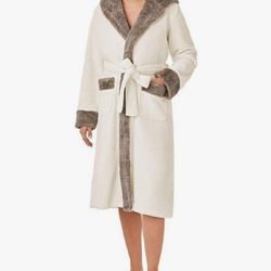 Women's luxury robe with faux fur hoodie