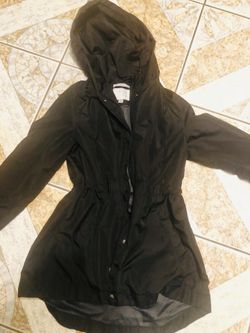 Women’s lightweight windbreaker Medium $15