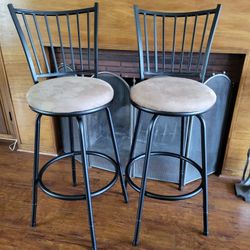  Bar Stools (Set of 2)