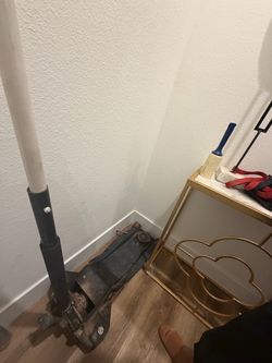 Car jack Daytona