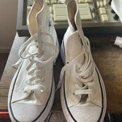 Converse All Star Shoes - Size: Men 7.5 & Women 9