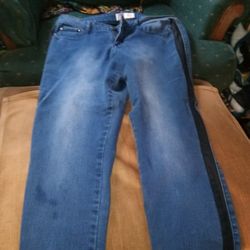 Lei Jean Set