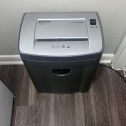 Paper Shredder 