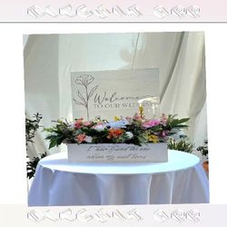 senior employee Complete Your Special Day with Beautiful Wedding Accessories