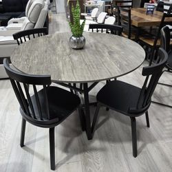 Dining Table And Chairs NEW 