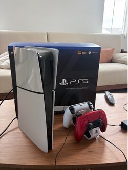 PS5 Digital 1TB (Complete in Box) + 2 Controllers + Charging Dock.