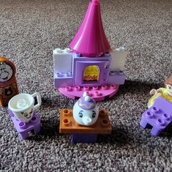 Duplo 10877- Belle's Tea Party