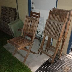 Vintage Fold Up Wooden Chairs 