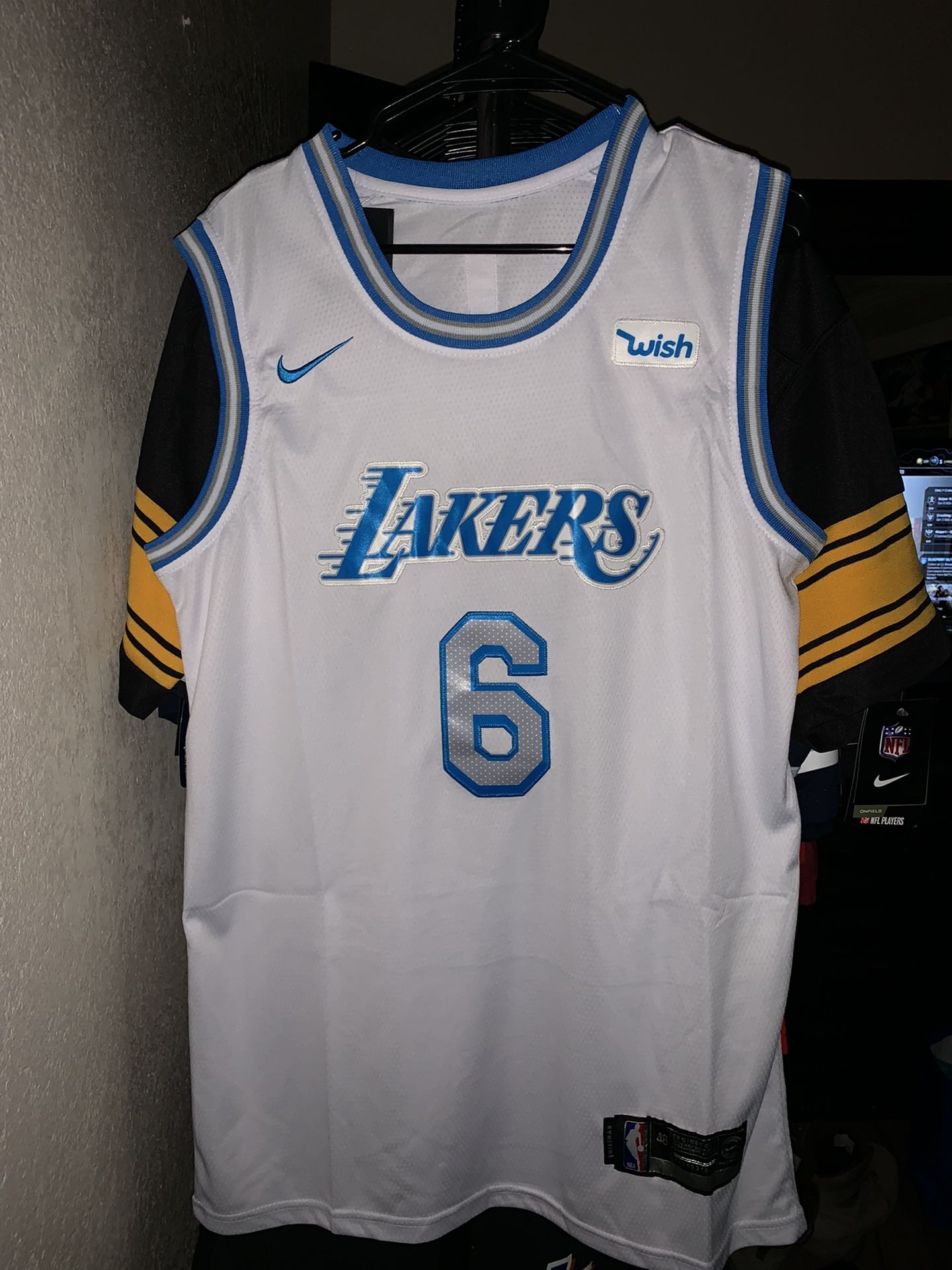 Lakers Jersey
