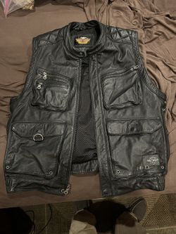 Harley Davidson Men’s Leather Vest Size Large