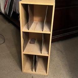Filing Cabinet/shelf 