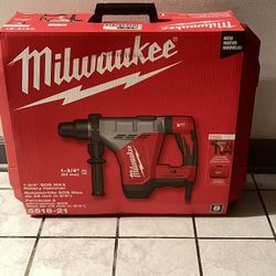 Milwaukee  New Corded 1-3/4” Sds Max Rotary Hammer 