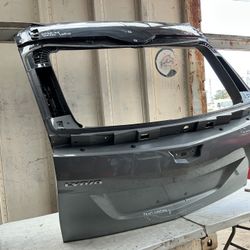2023 - 2024 Cadillac Lyriq Tail Gate Lift Gate Oem