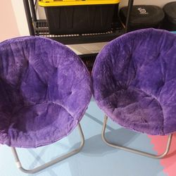 2 Purple Papasan Saucer Chairs