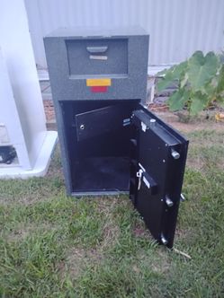 Nice safe!!