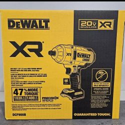 New, Nuevo,  DEWALT 20V MAX Cordless 1/2 in. Impact Wrench, DCF900B  (Tool Only