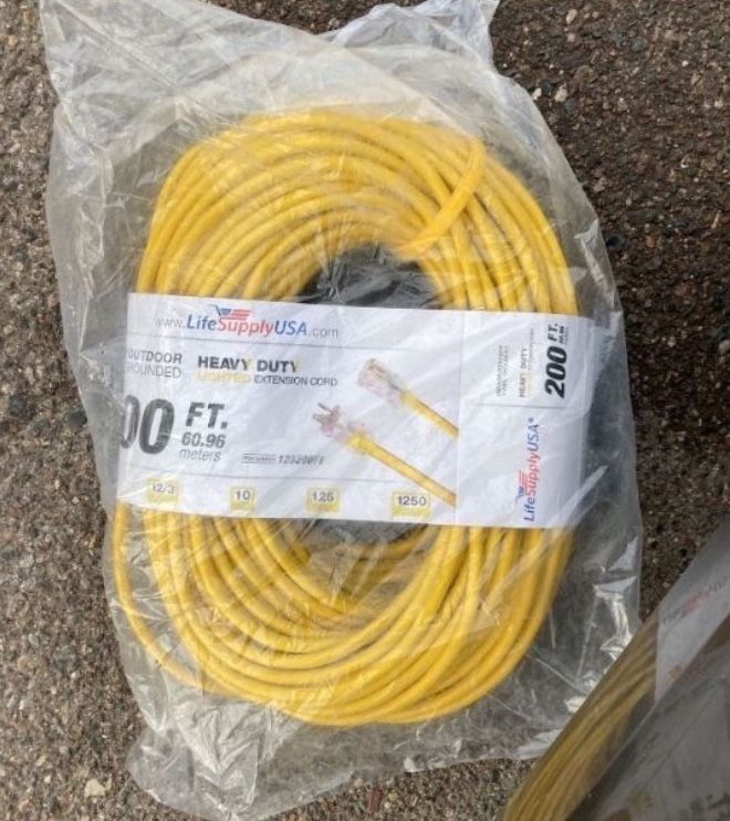 New 12/3 200ft 12ga Heavy Duty Extension Cord