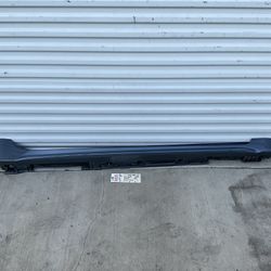 2020 2024 TOYOTA COROLLA RIGHT SIDE ROCKER PANEL MOLDING OEM 75850 12070