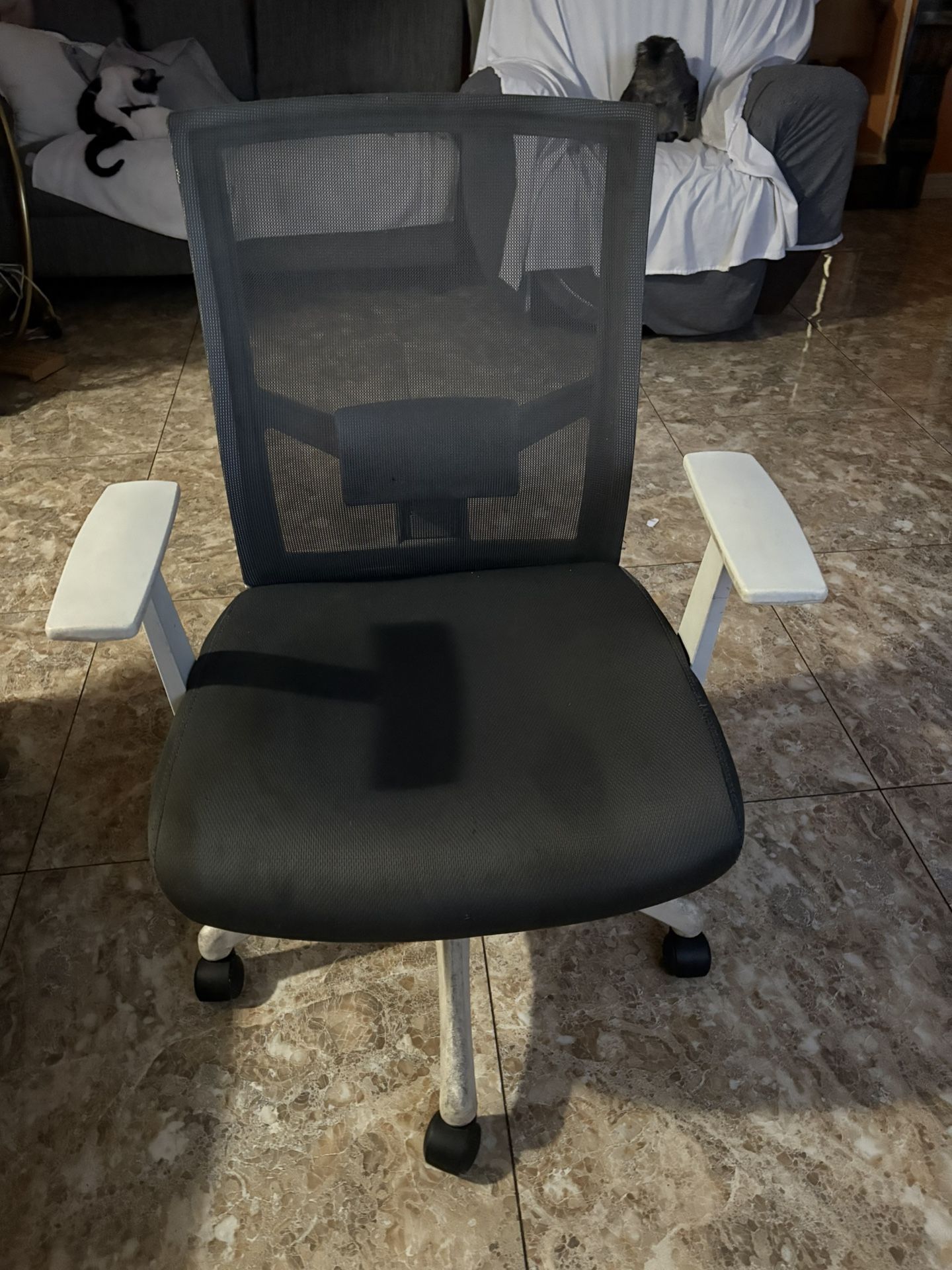 desk chair