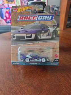 Hotwheels Premium Raceday 2022