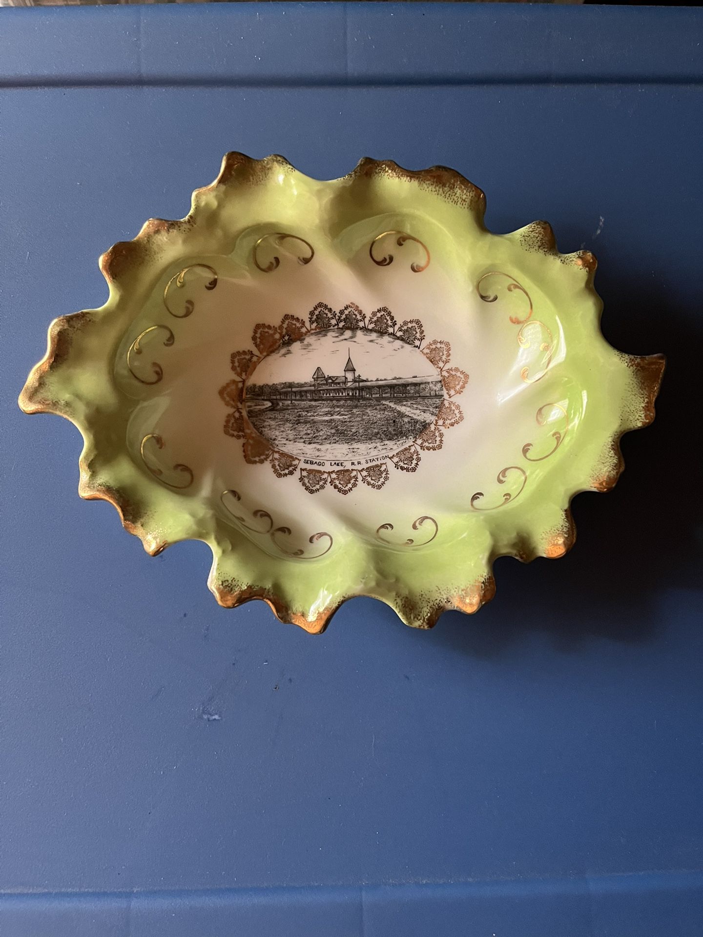 China Bowl With Picture Of Train Station At Sebago Lake , Maine In The  Center 