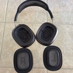 AirPod max