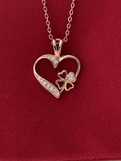 Necklace 9.25 heart and trebol rose gold