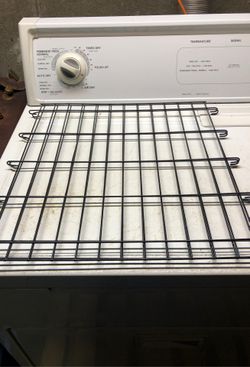 Wire Shelves 2 - 18.5” x 19”