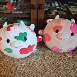 Build A Bear Skoosherz Mooey Christmas Cow And Strawberry Pink Cow