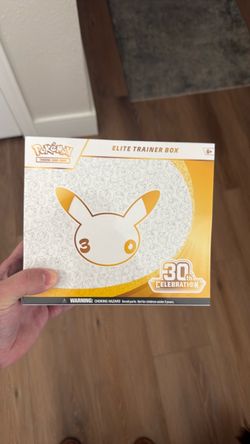 Pokemon 30th Celebration Elite Trainer Box ETB
