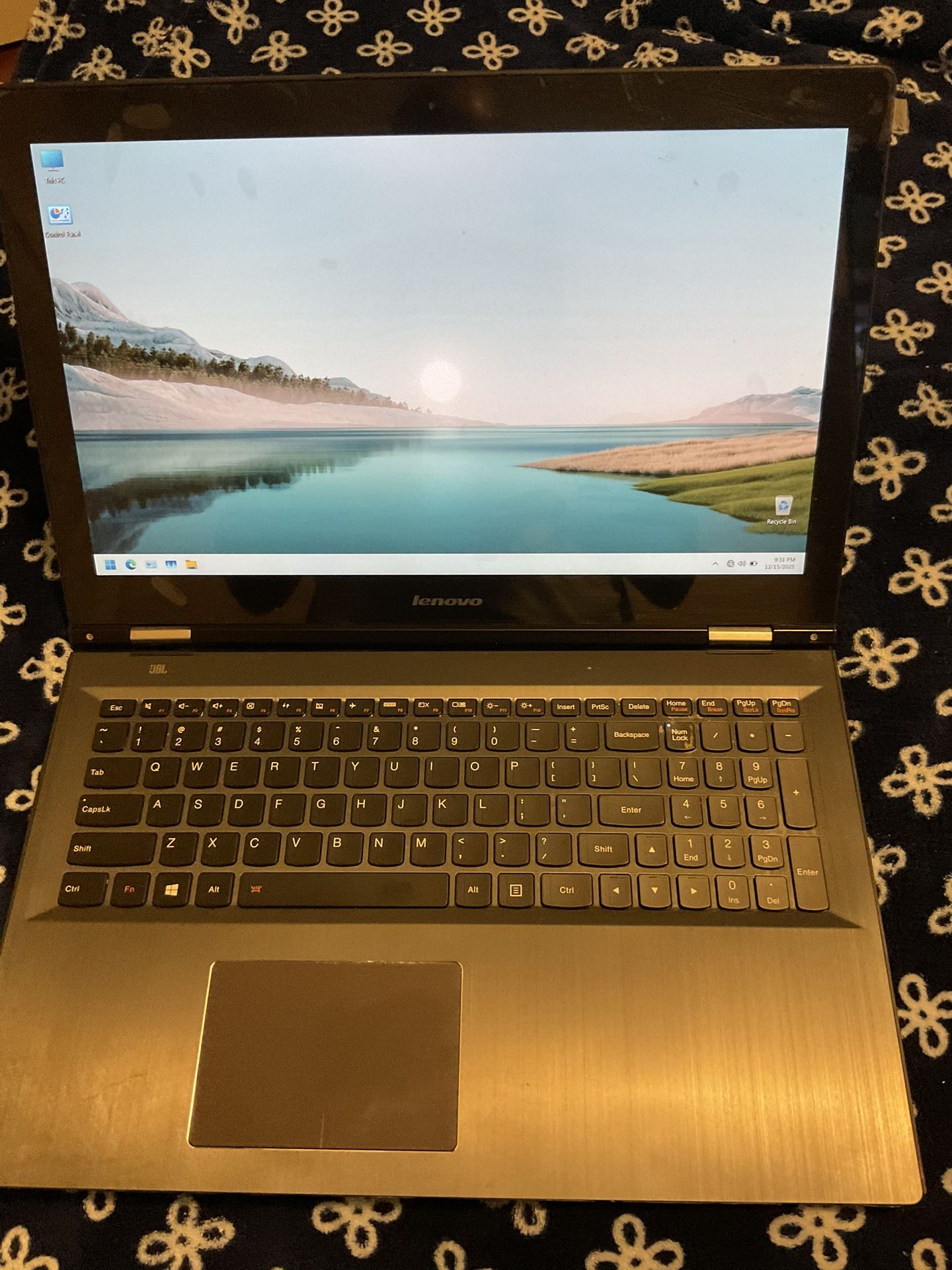 LENOVO TOUCHSCREEN LAPTOP
