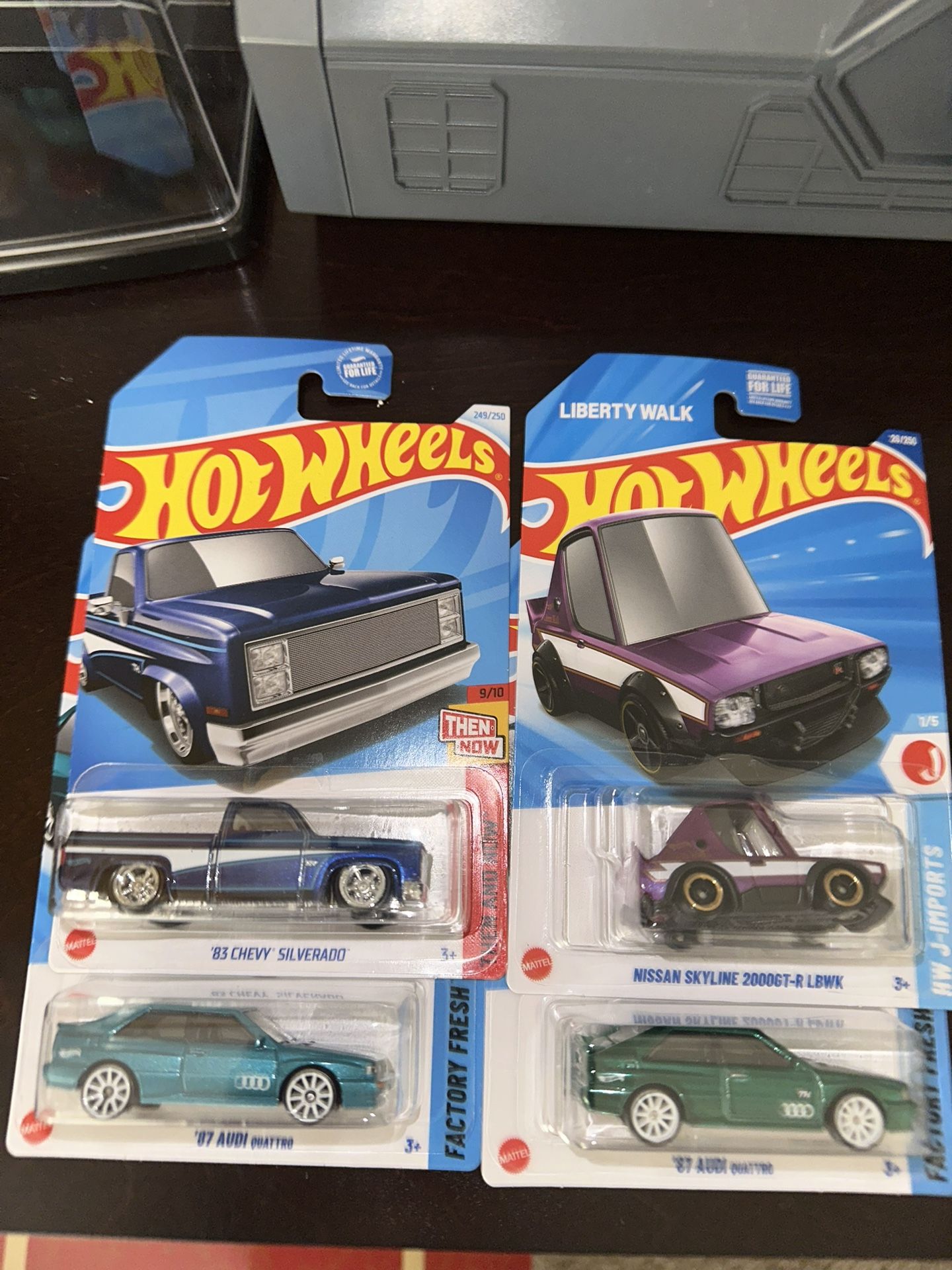 Hot Wheels Lot Super Treasure Hunt Chevy Silverado, Audi 